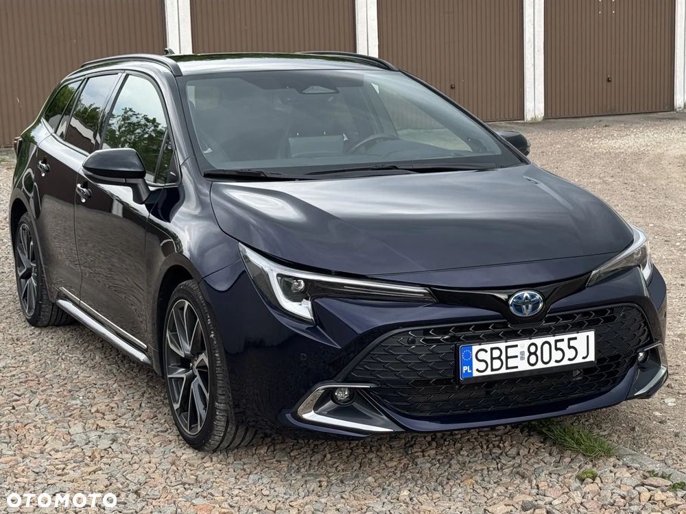Toyota Corolla - 30