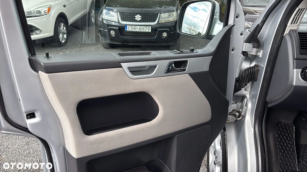 Volkswagen Multivan L1 United - 11