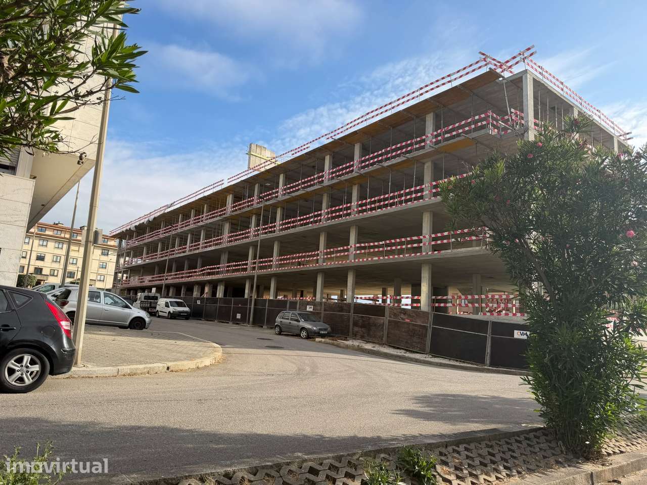 Apartamento T2 + 1 C/ Varanda , L. Garagem e Arrumos | Próximo do mar - Grande imagem: 4/15