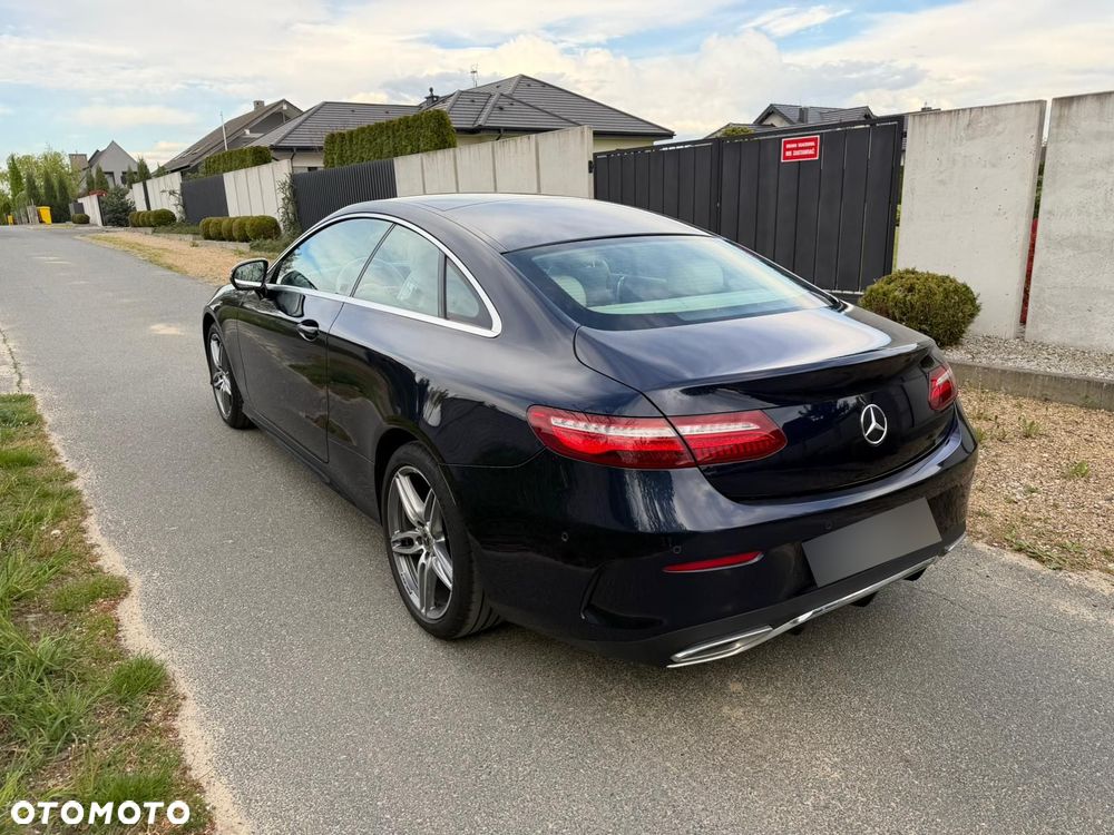 Mercedes-Benz Klasa E 220 d 4-Matic 9G-TRONIC - 8