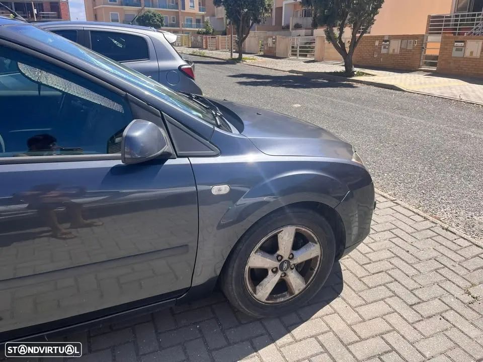 Ford Focus 1.6 TDCi Ghia - 9