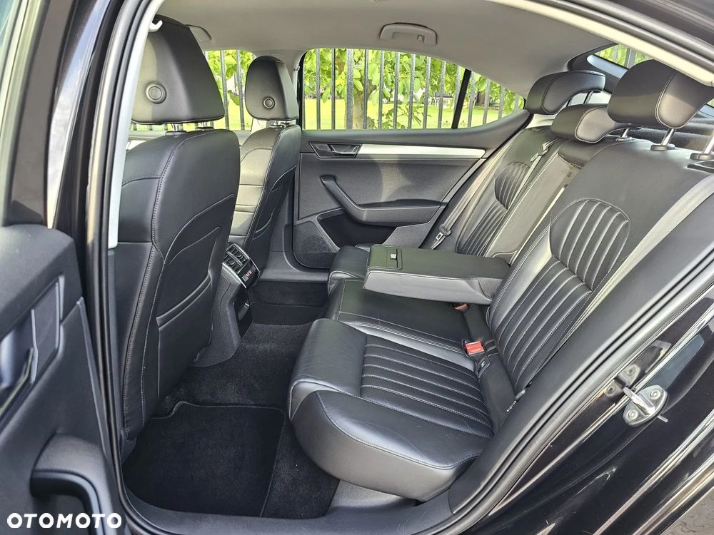Skoda Superb 2.0 TDI DSG Ambition - 12