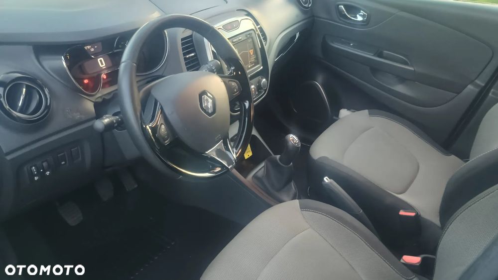 Renault Captur - 19