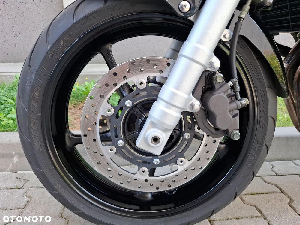 Yamaha FZ6 - 13