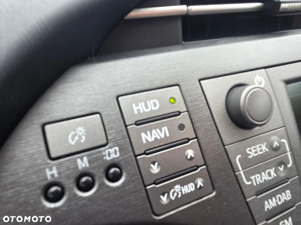 Toyota Prius (Hybrid) Executive - 24