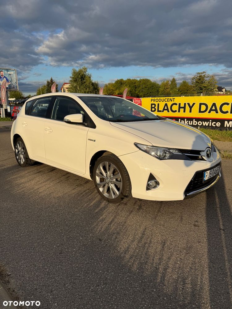 Toyota Auris 1.8 HSD Luna - 4