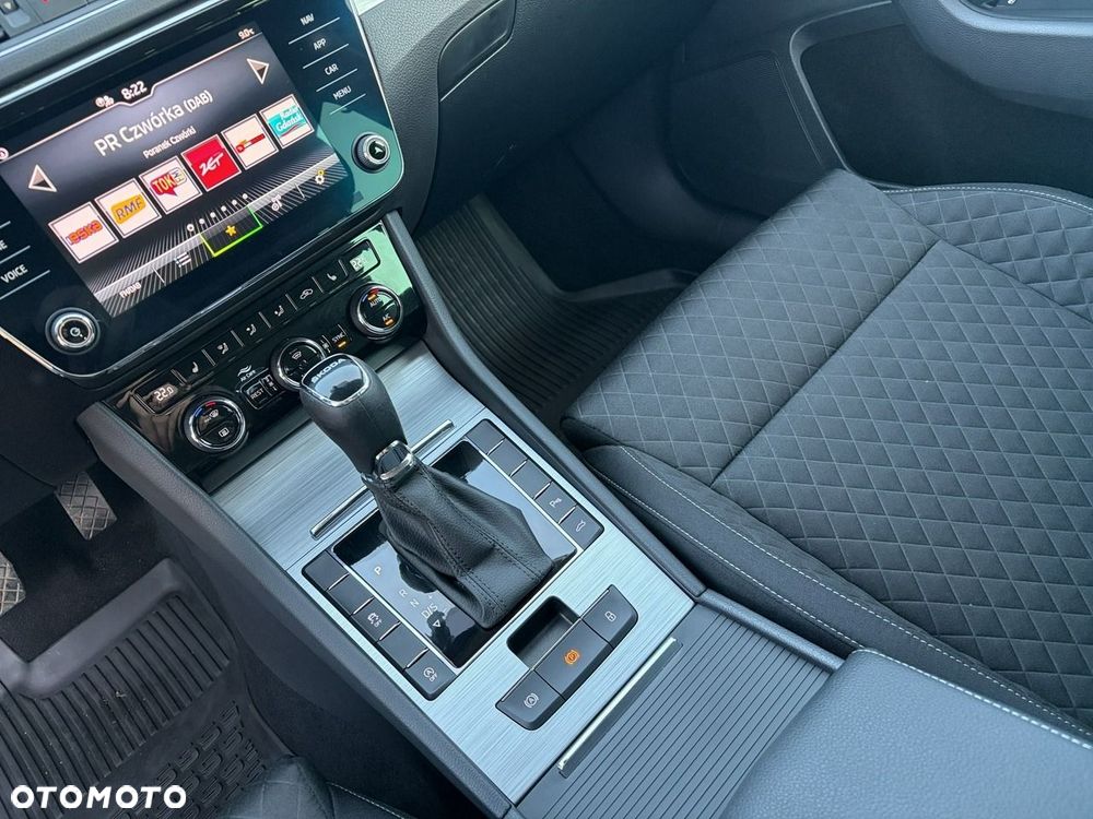 Skoda Superb 2.0 TDI DSG Ambition - 20
