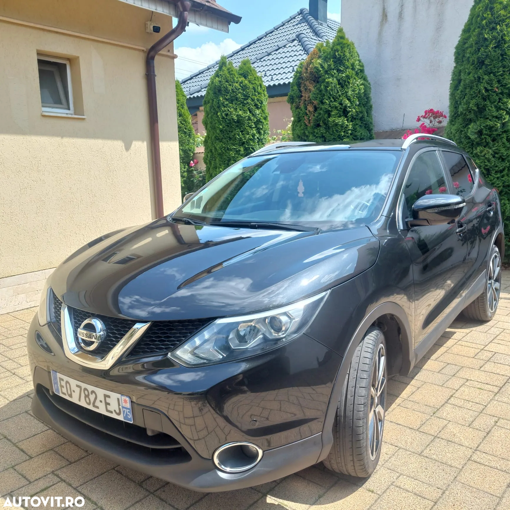 Nissan Qashqai 1.6 DCI Xtronic TEKNA - 6
