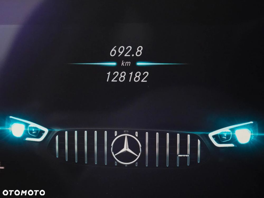 Mercedes-Benz AMG GT - 19