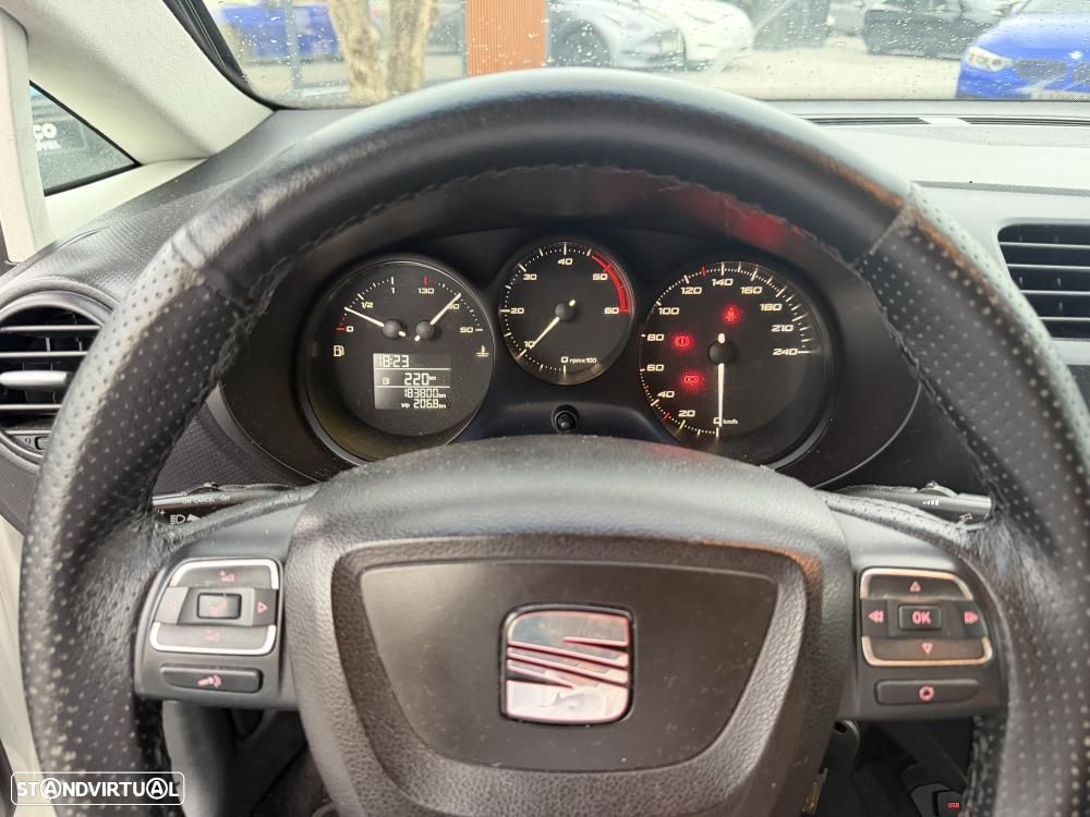 SEAT Leon 1.6 TDI Sport - 8