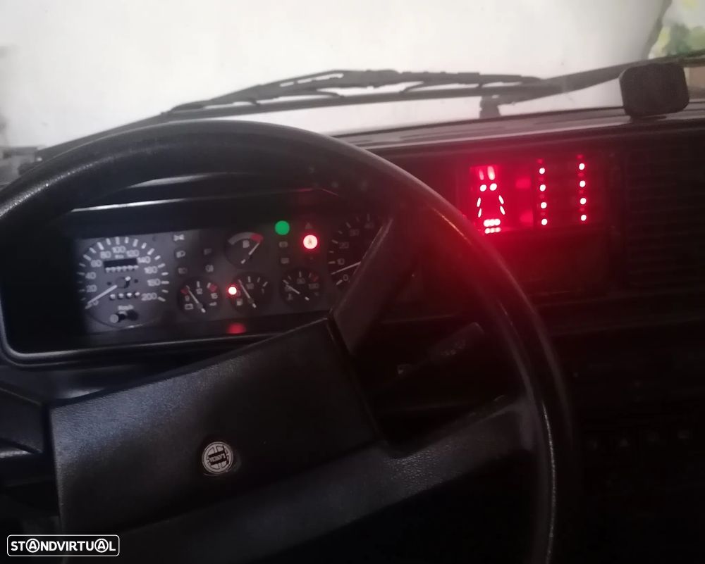 Lancia Delta 1.3 LX - 6