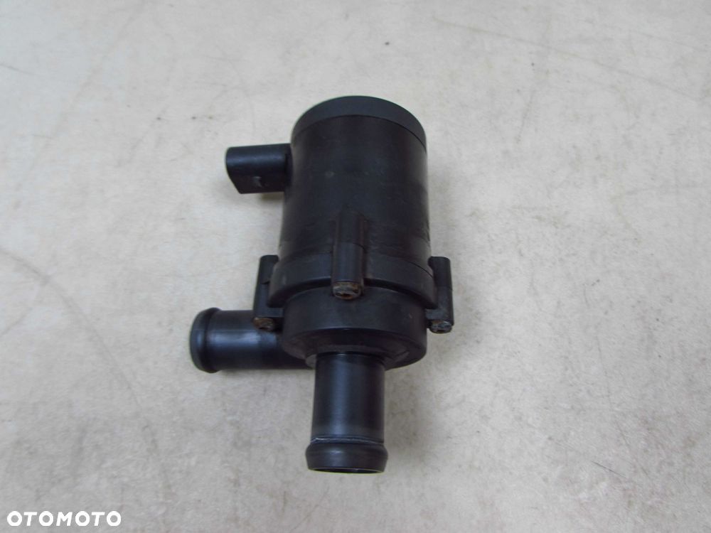 VW AUDI 1.8 TFSI POMPA OBIEGU WODY 1K0965561J - 2