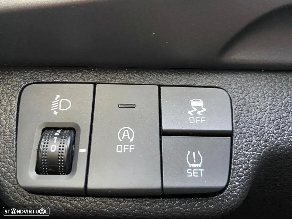 Kia Stonic 1.2 MPi Dynamic - 7