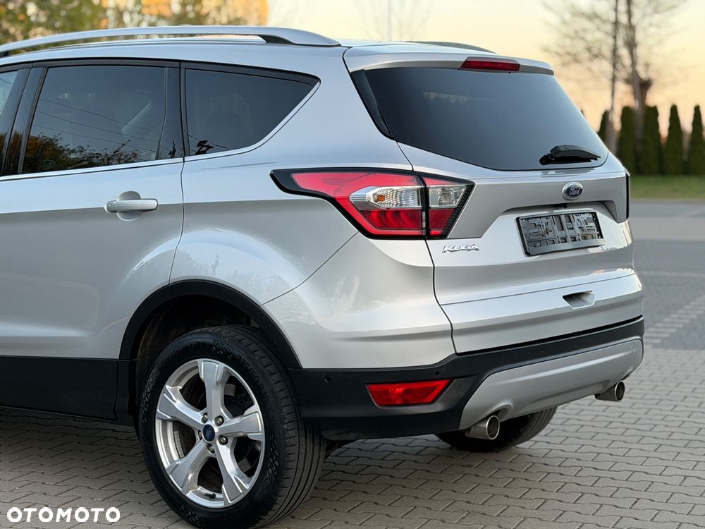 Ford Kuga 2.0 TDCi 4WD Titanium - 17