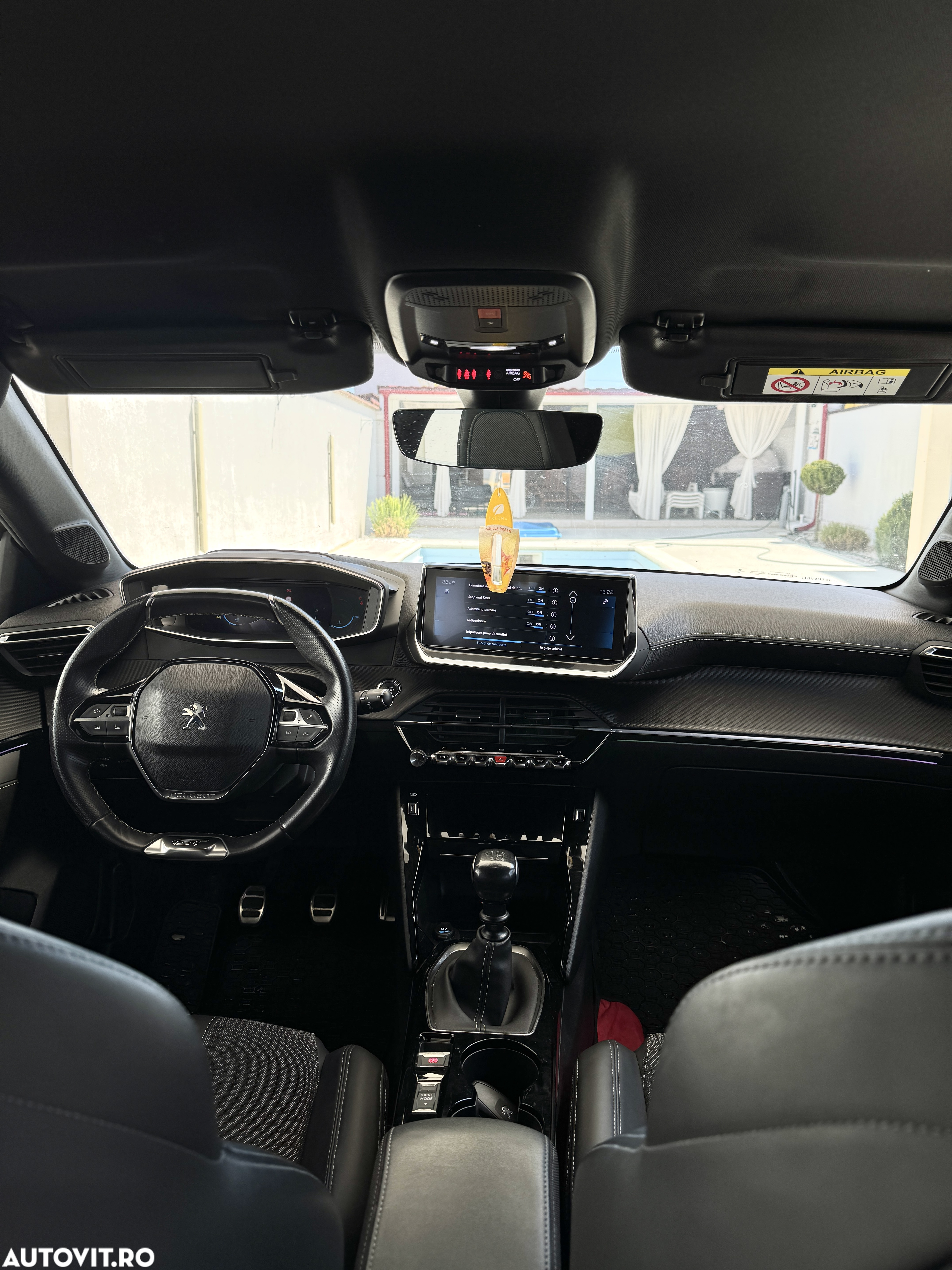 Peugeot 208 PureTech 100 GT Pack - 2