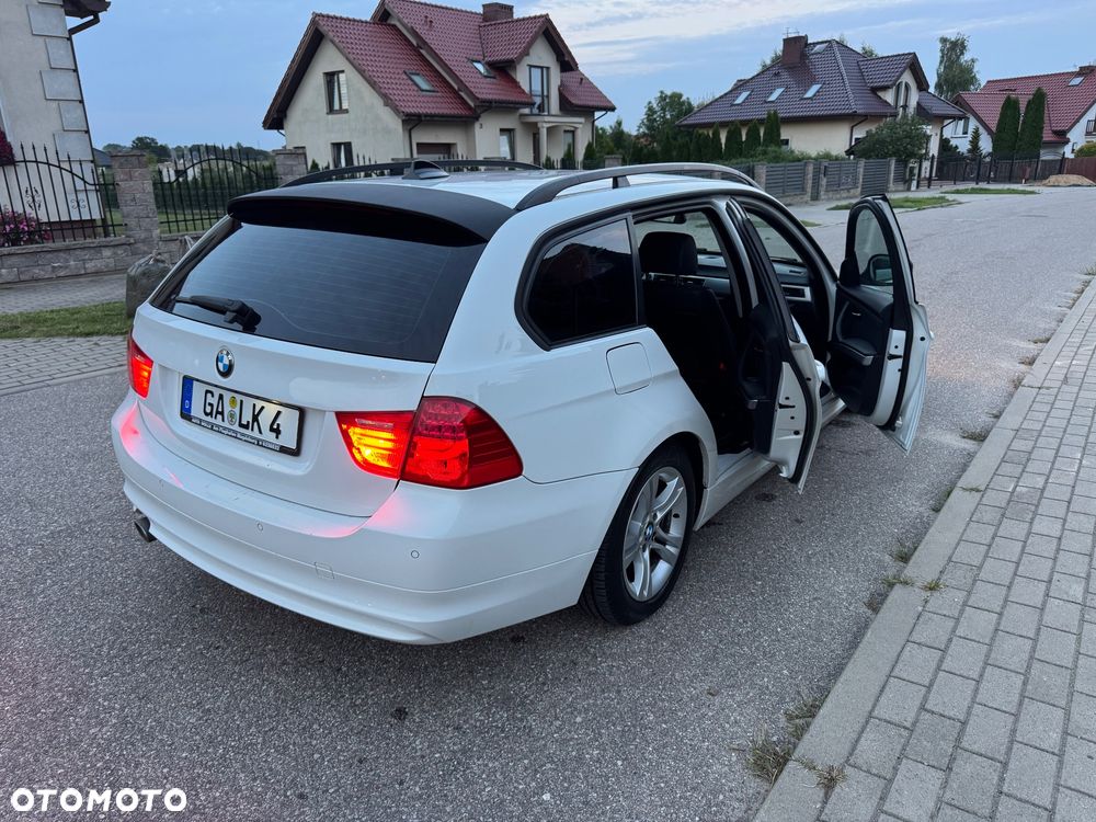 BMW Seria 3 320d DPF - 38