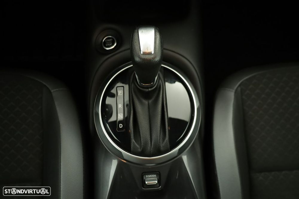 Nissan Juke 1.0 DIG-T N-Connecta DCT - 14