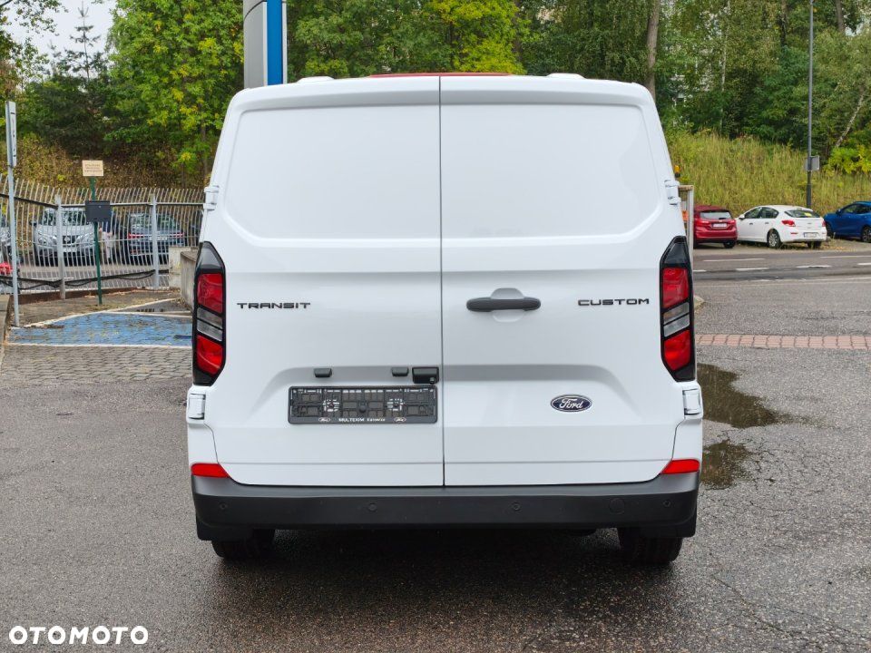 Ford Transit Custom - 5