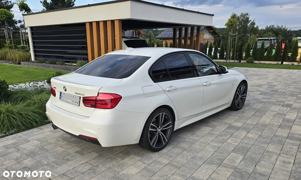 BMW Seria 3 320d M Sport Shadow - 4