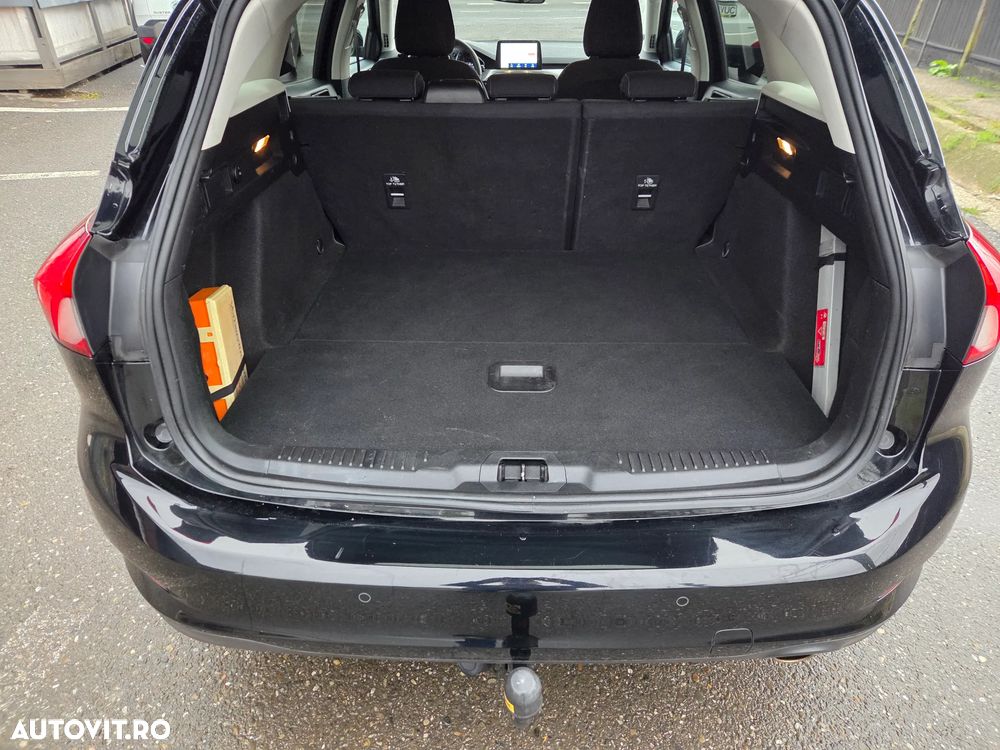 Ford Focus - 8