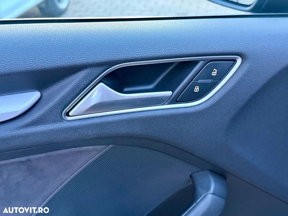 Audi A3 2.0 TDI S tronic Sport - 16