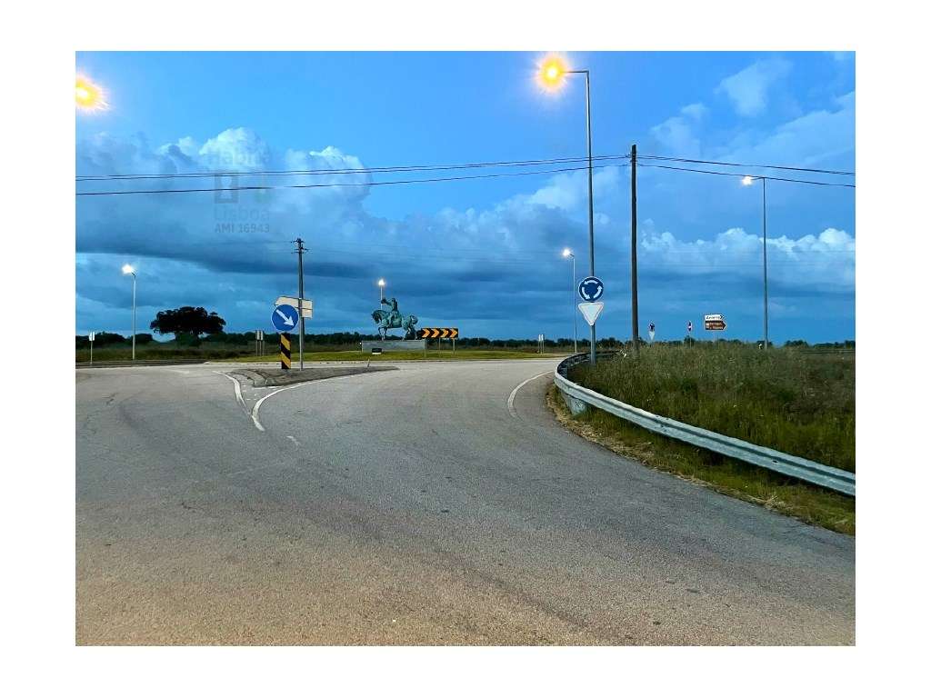 2 Terrenos com Projeto no Coração do Alentejo - Grande imagem: 2/16
