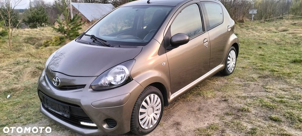 Toyota Aygo x-pose - 10
