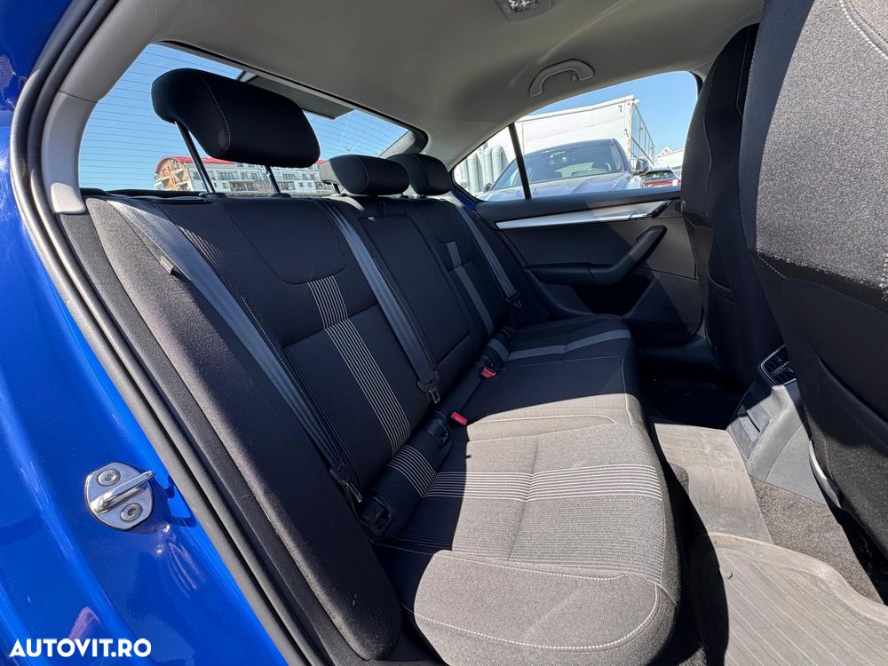 Skoda Octavia 1.0 TSI Ambition - 11