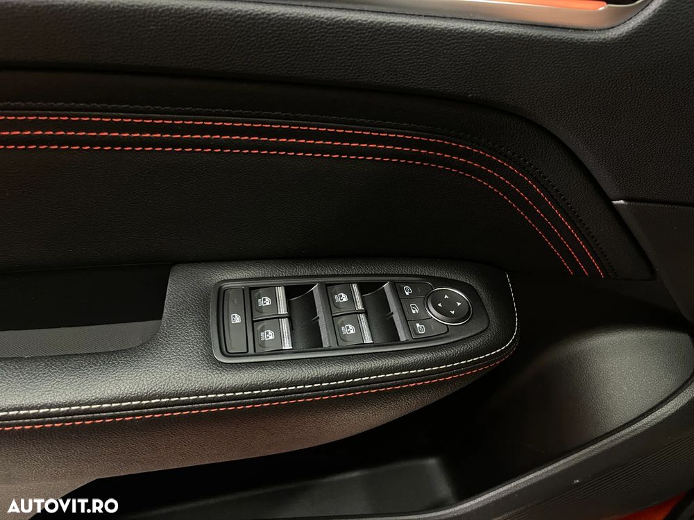 Renault Arkana E-TECH RS Line - 25