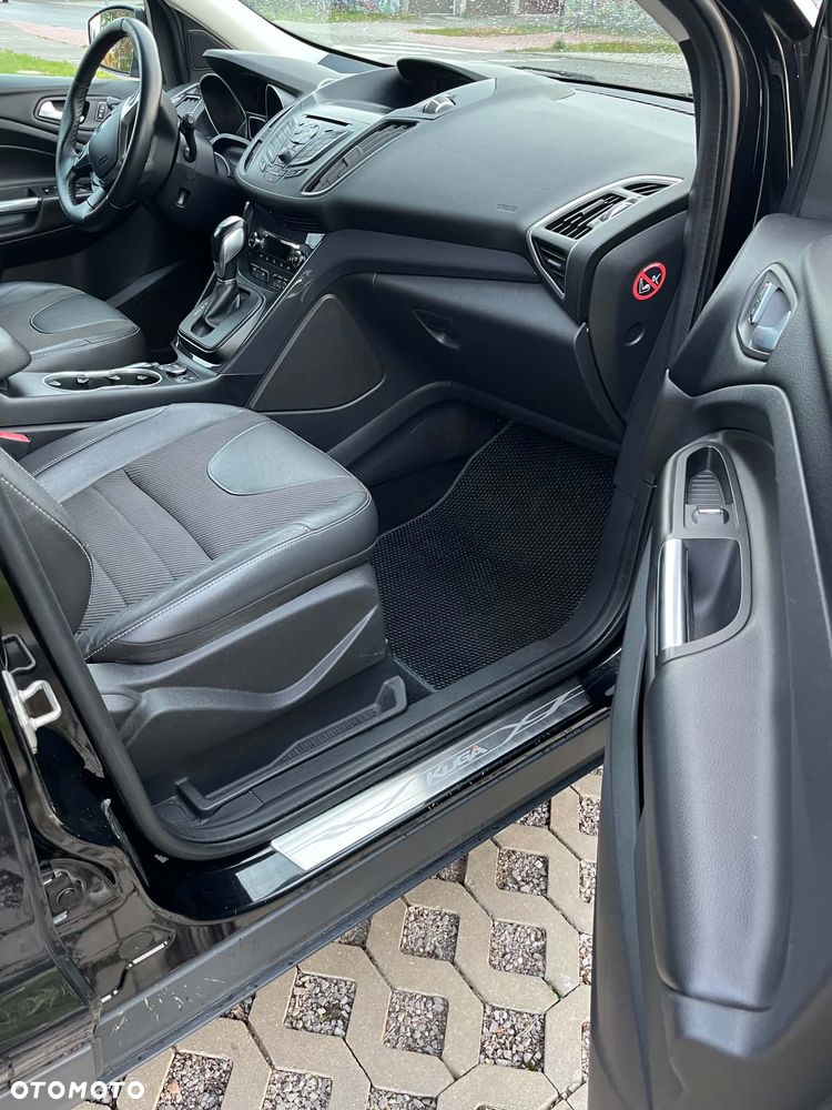Ford Kuga 2.0 TDCi 4WD Titanium - 22