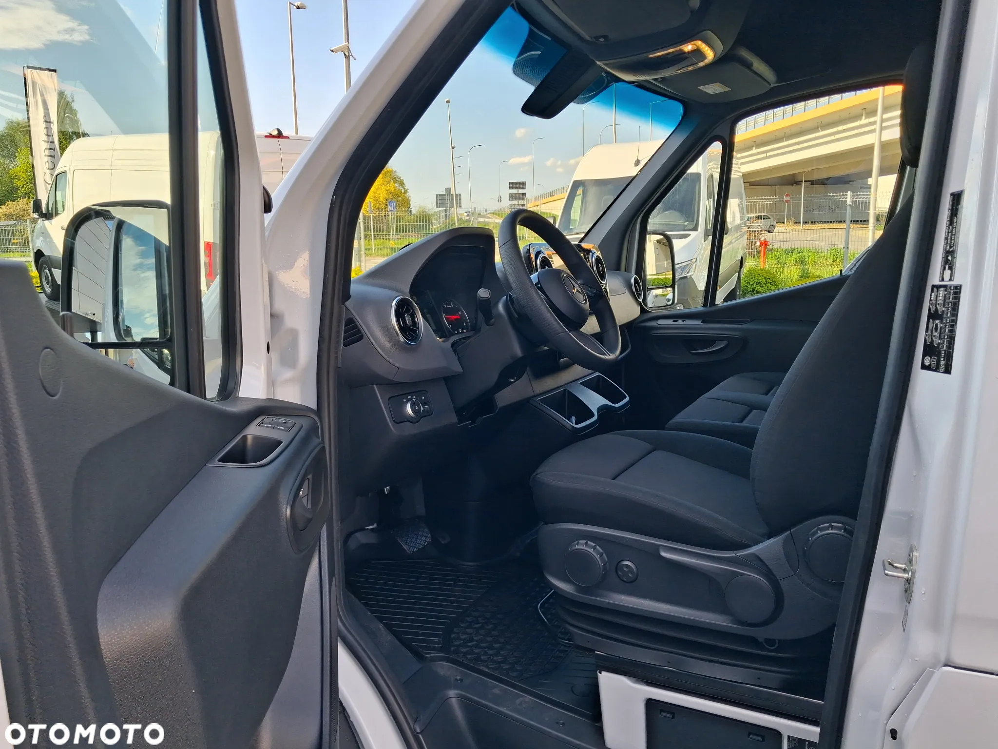 Mercedes-Benz Sprinter 317 CDI - 9