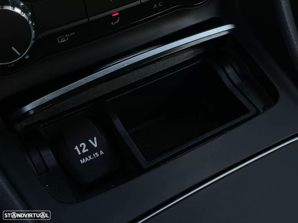 Mercedes-Benz CLA 180 d Shooting Brake Urban Aut. - 23