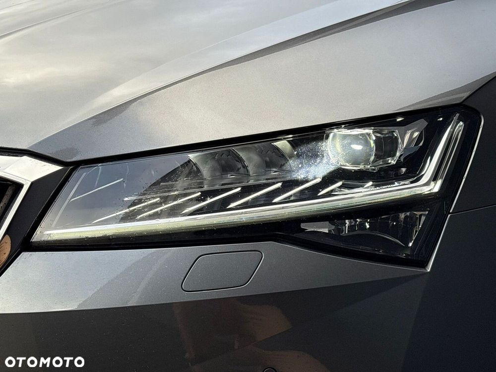 Skoda Superb 2.0 TSI L&K DSG - 16