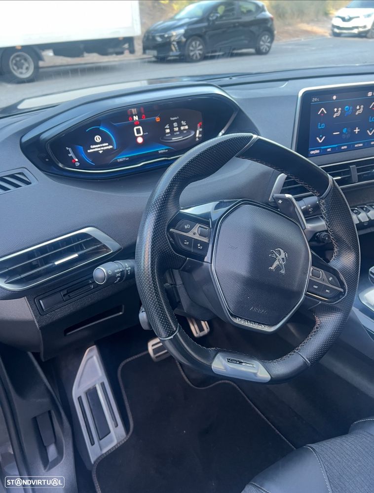 Peugeot 3008 - 18
