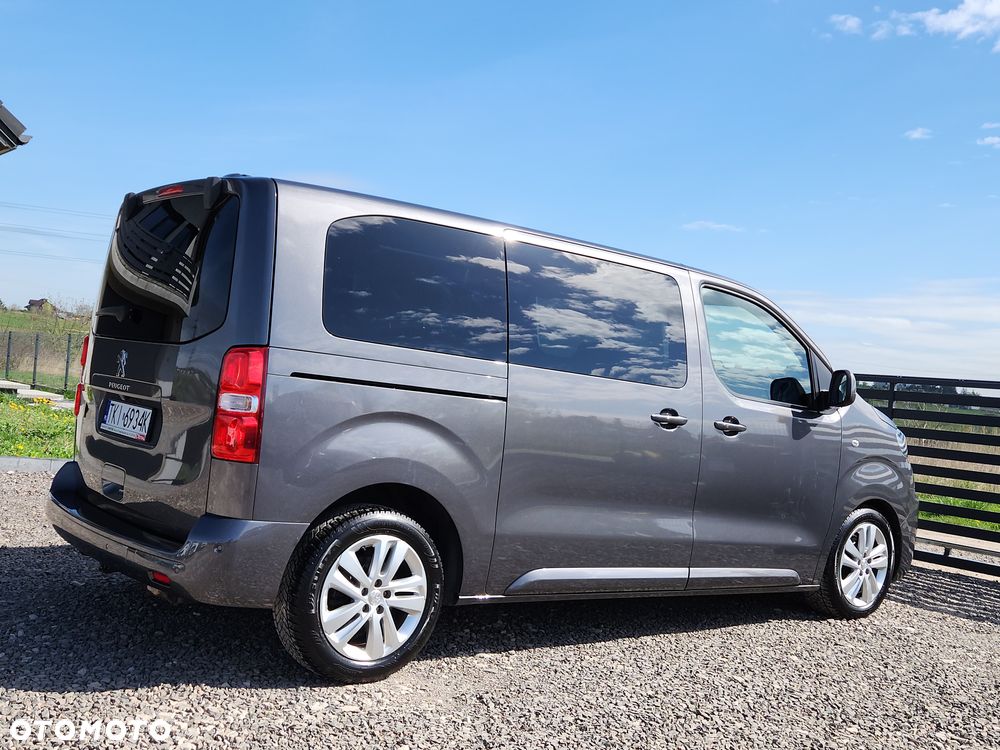 Peugeot Traveller L2 2.0 EAT8 Business - 17