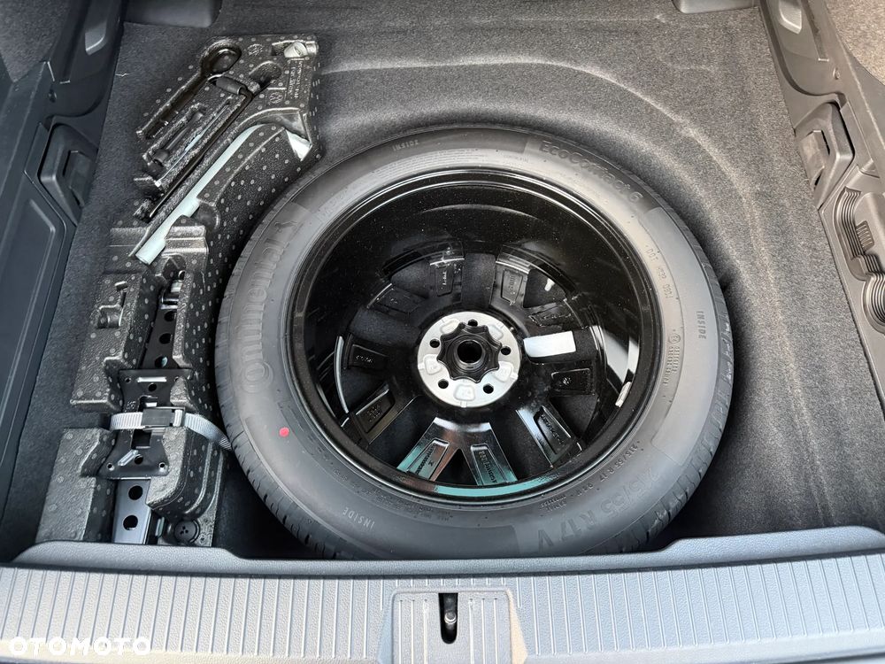Volkswagen Passat Variant - 29