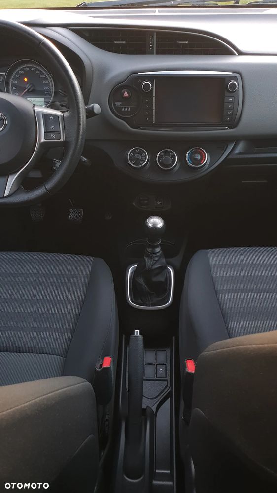 Toyota Yaris - 32