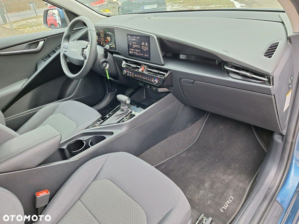 Kia Niro - 33