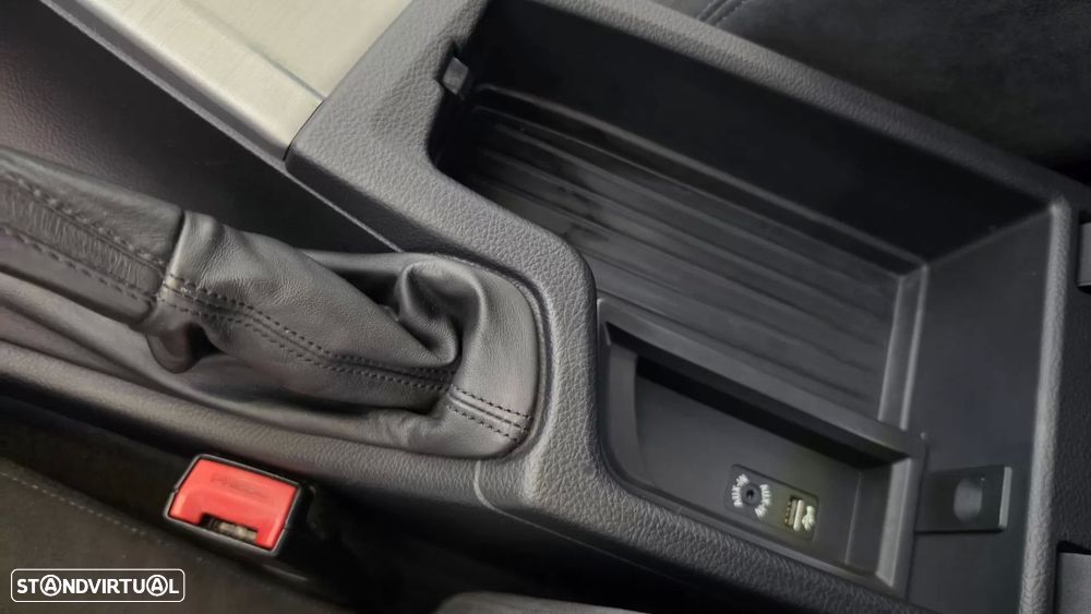 BMW 318 d Auto Pack M — fotografia 49