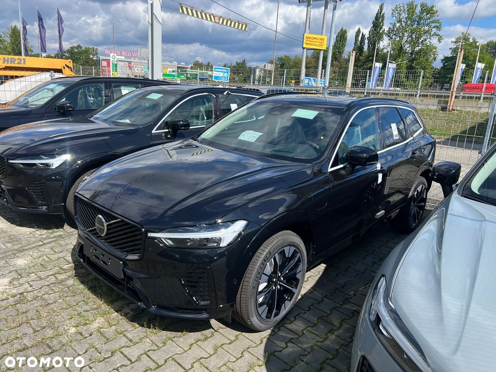 Volvo XC 60 B5 B AWD Ultra Dark