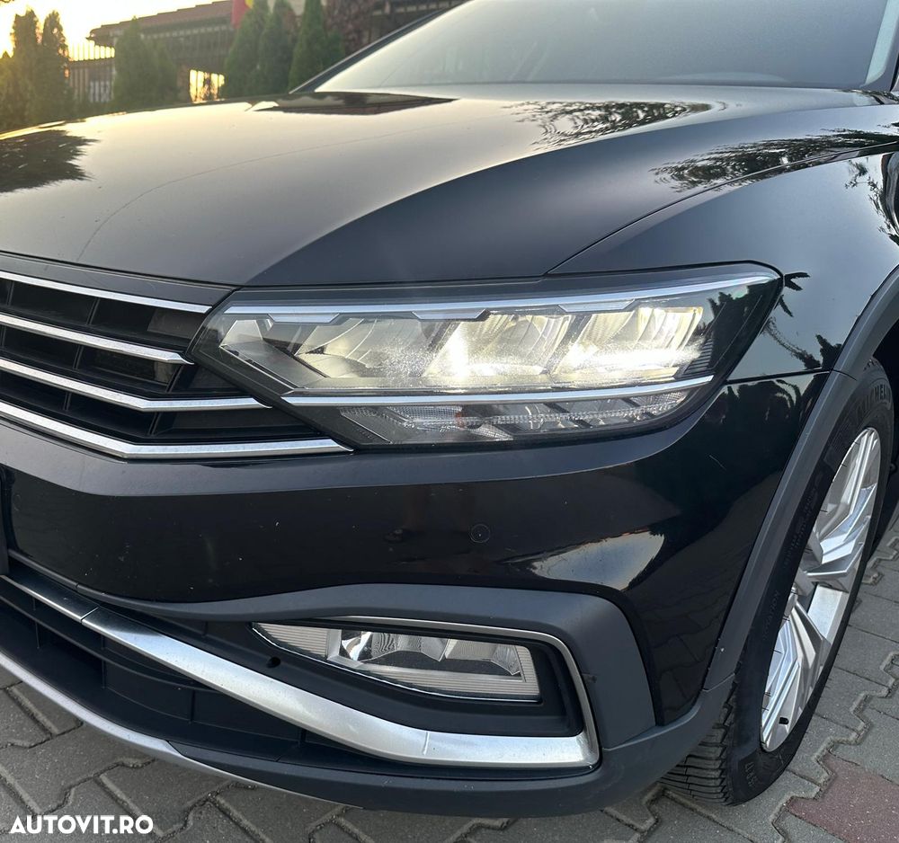 Volkswagen Passat Alltrack 2.0 TDI SCR 4Motion DSG (BMT) - 27