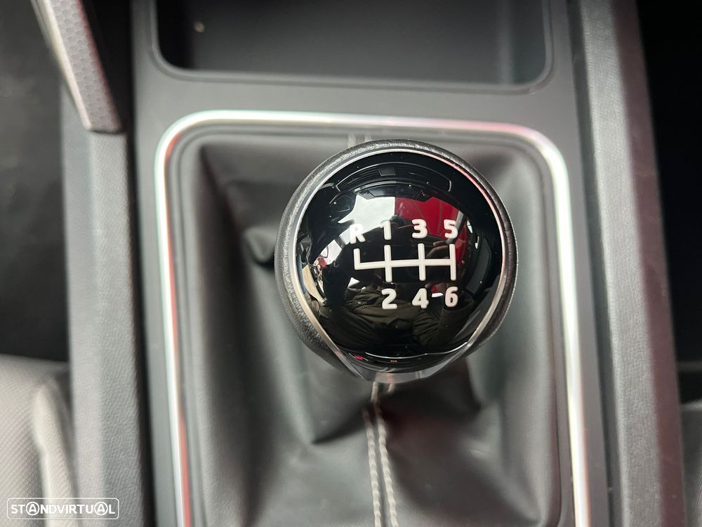 SEAT Leon 2.0 TDI Style - 25