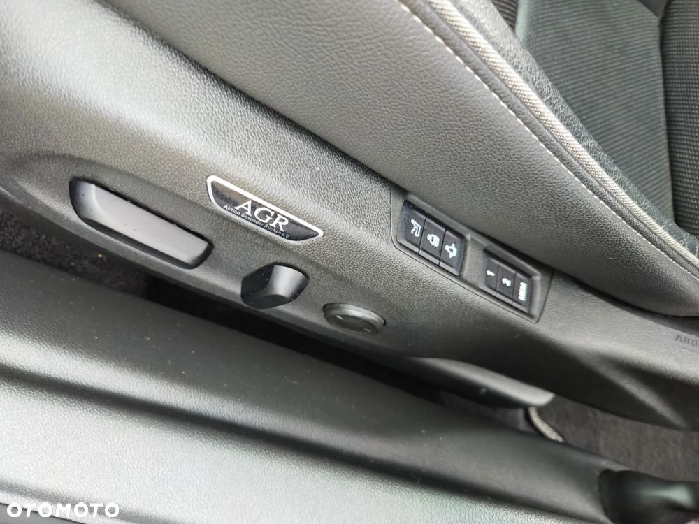 Opel Insignia 2.0 BiTurbo D 4x4 Automatik GSI - 28