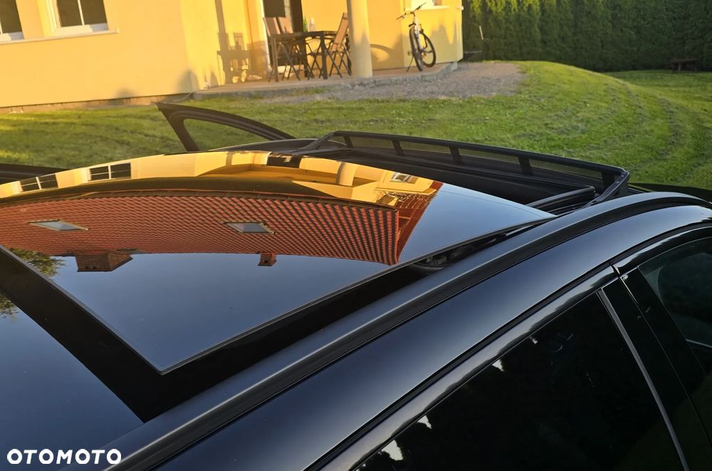 Mercedes-Benz Klasa E 220 d 9G-TRONIC AMG Line - 24