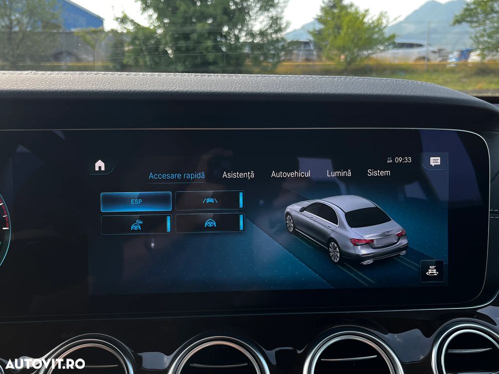 Mercedes-Benz E 300 9G-TRONIC - 28