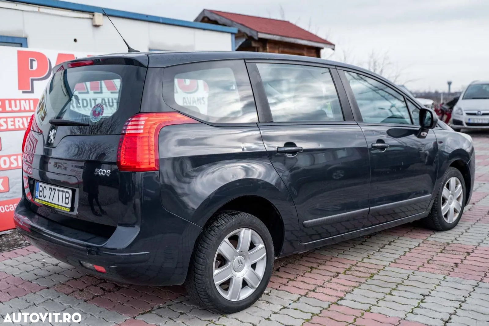 Peugeot 5008 - 3