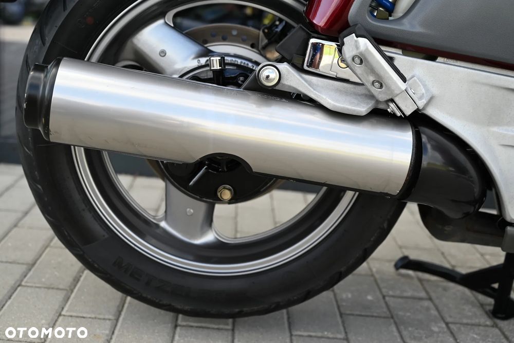 Honda ST - 37