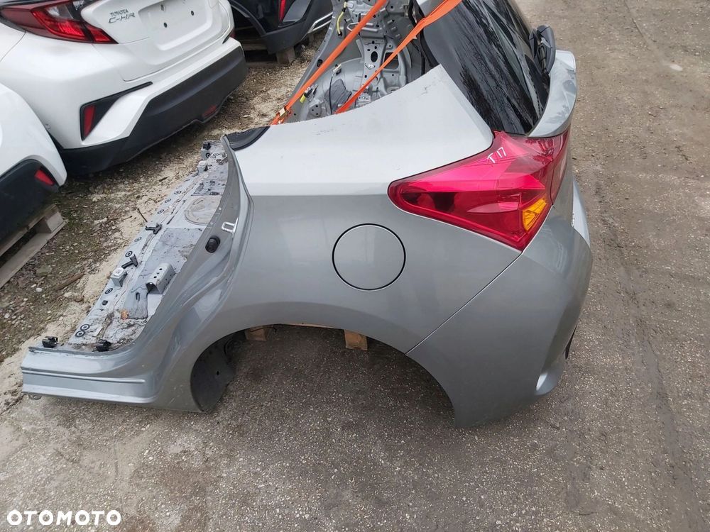 Toyota Auris II tył ćwiartka pas tylny zderzak klapa Hatchback HB - 4