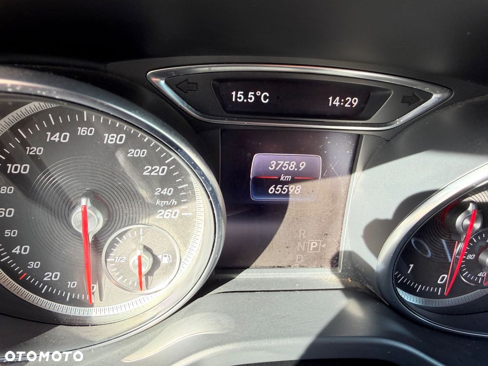 Mercedes-Benz CLA 250 4-Matic - 15
