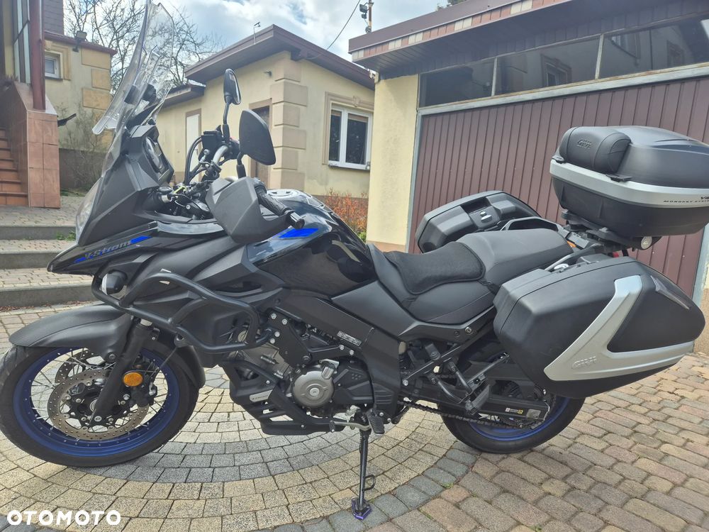 Suzuki V-STROM - 7